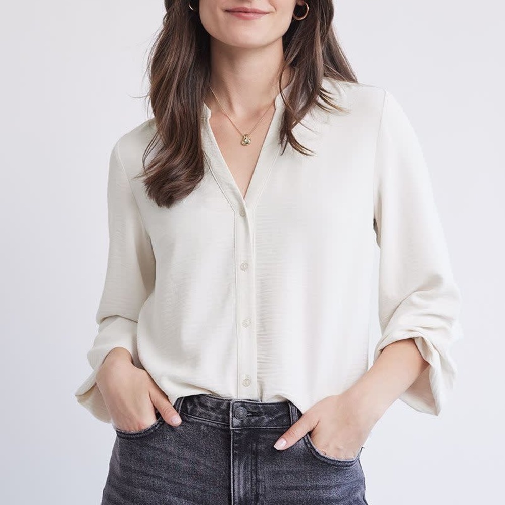 RW&CO V-neck Button Blouse